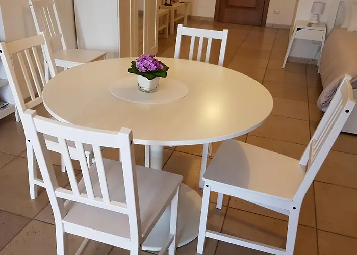 Hotel apartamentowy Catona House