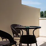 Apartmanhotel Catona House