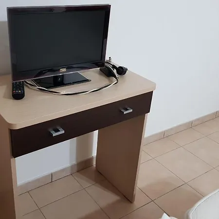 Catona House Aparthotel 4*