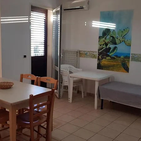 Catona House Aparthotel 4*