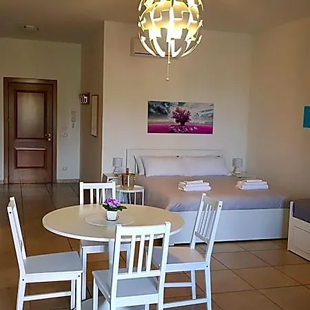 Catona House 4* أوترانتو