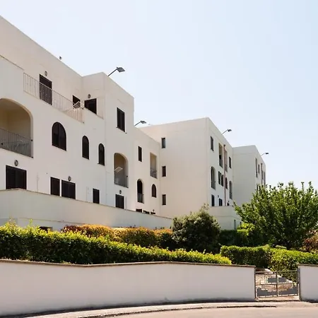 Catona House Aparthotel
