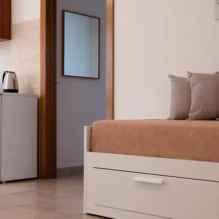 Catona House Aparthotel