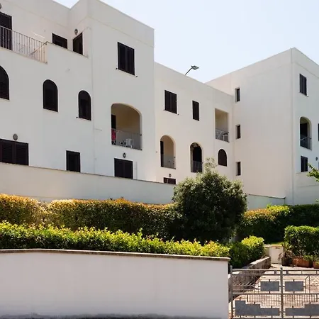 Catona House Aparthotel