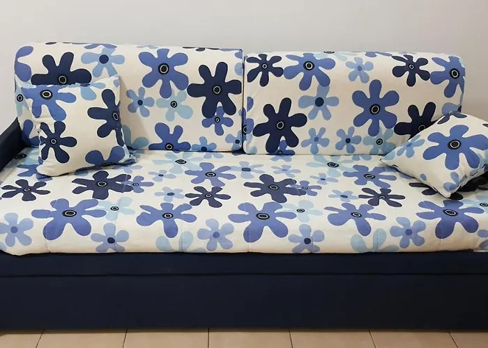 Aparthotel Catona House